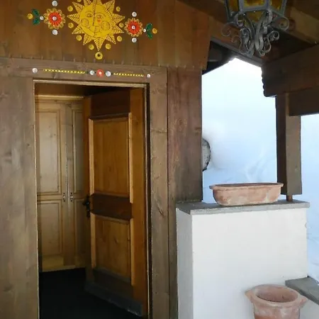 Media By Interhome *